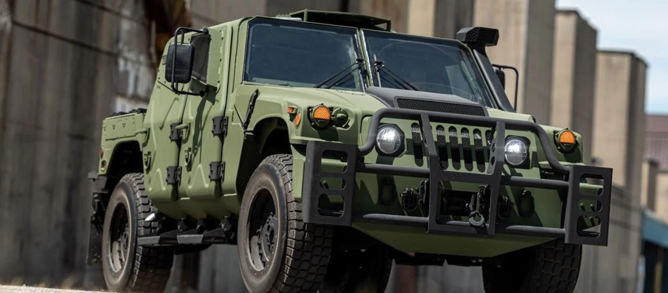 Έφτασε στο Δυρράχιο η νέα δωρεά από τον αμερικανικό προς τον αλβανικό στρατό (φώτο)